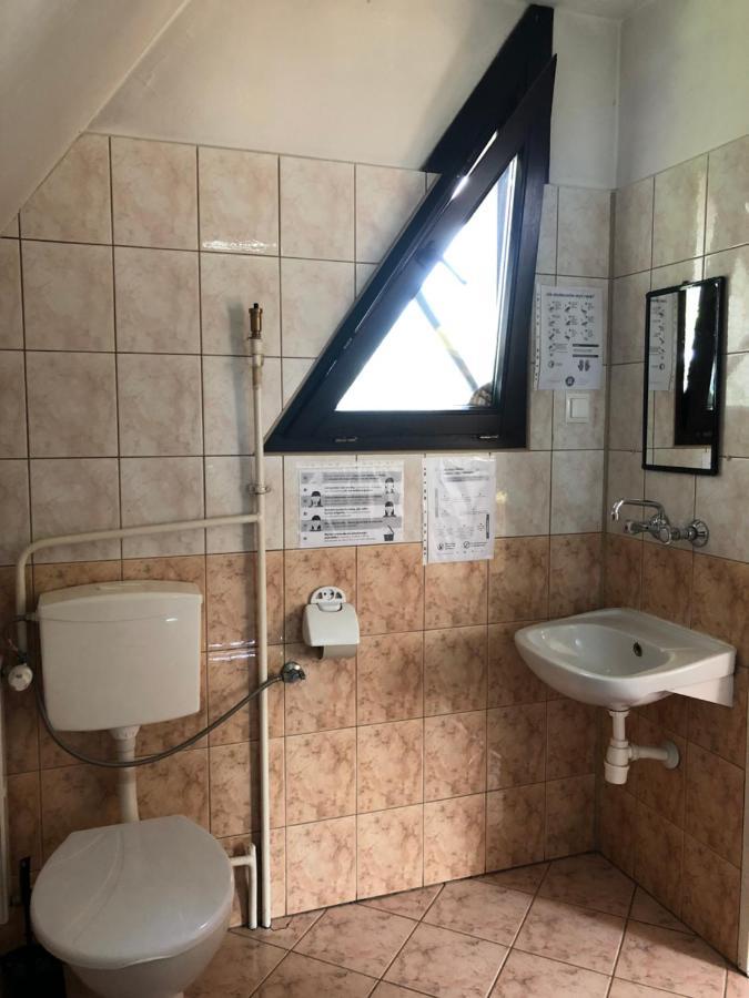 Miedzynarodowe Schronisko Mlodziezowe Ptsm Szarotka Hostel Zakopane Exterior foto